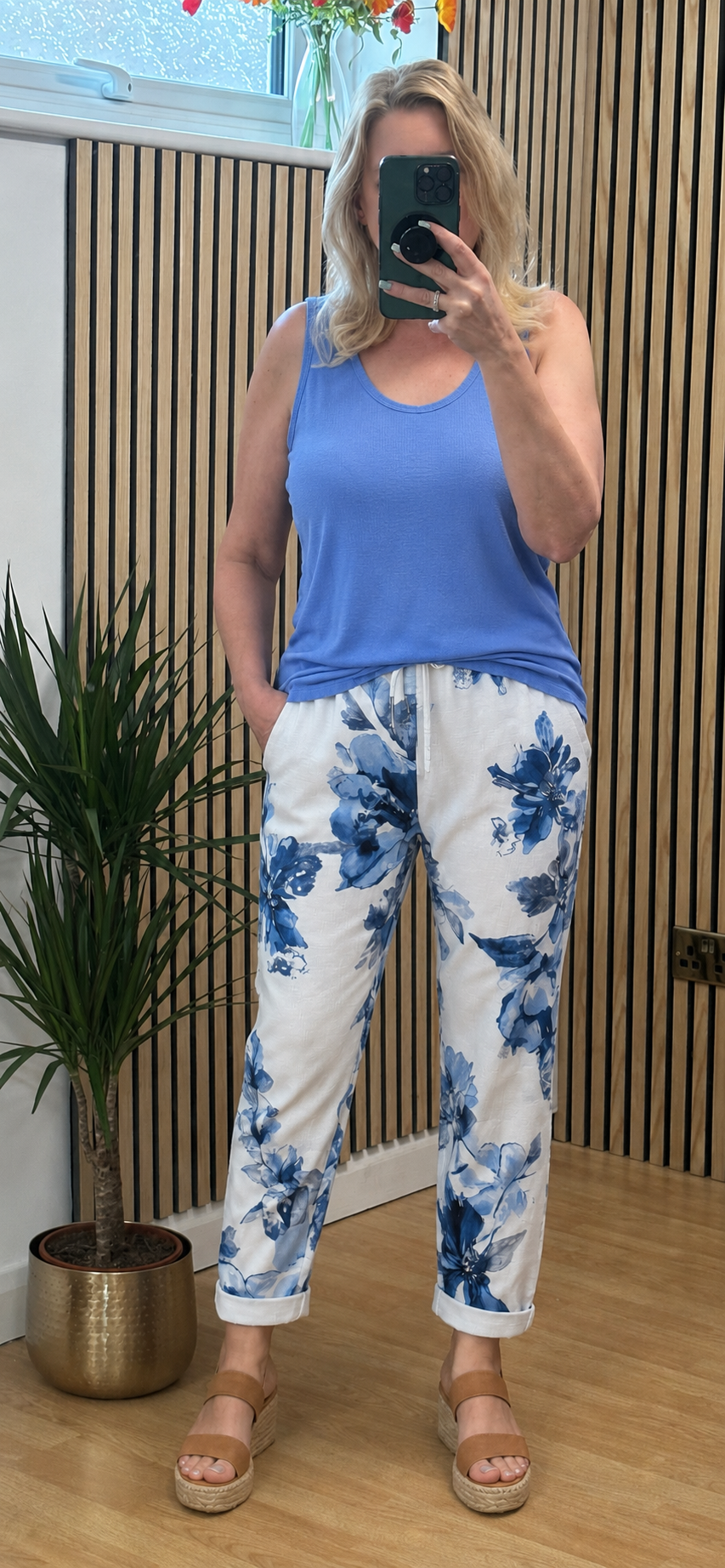 Magic trousers - White
