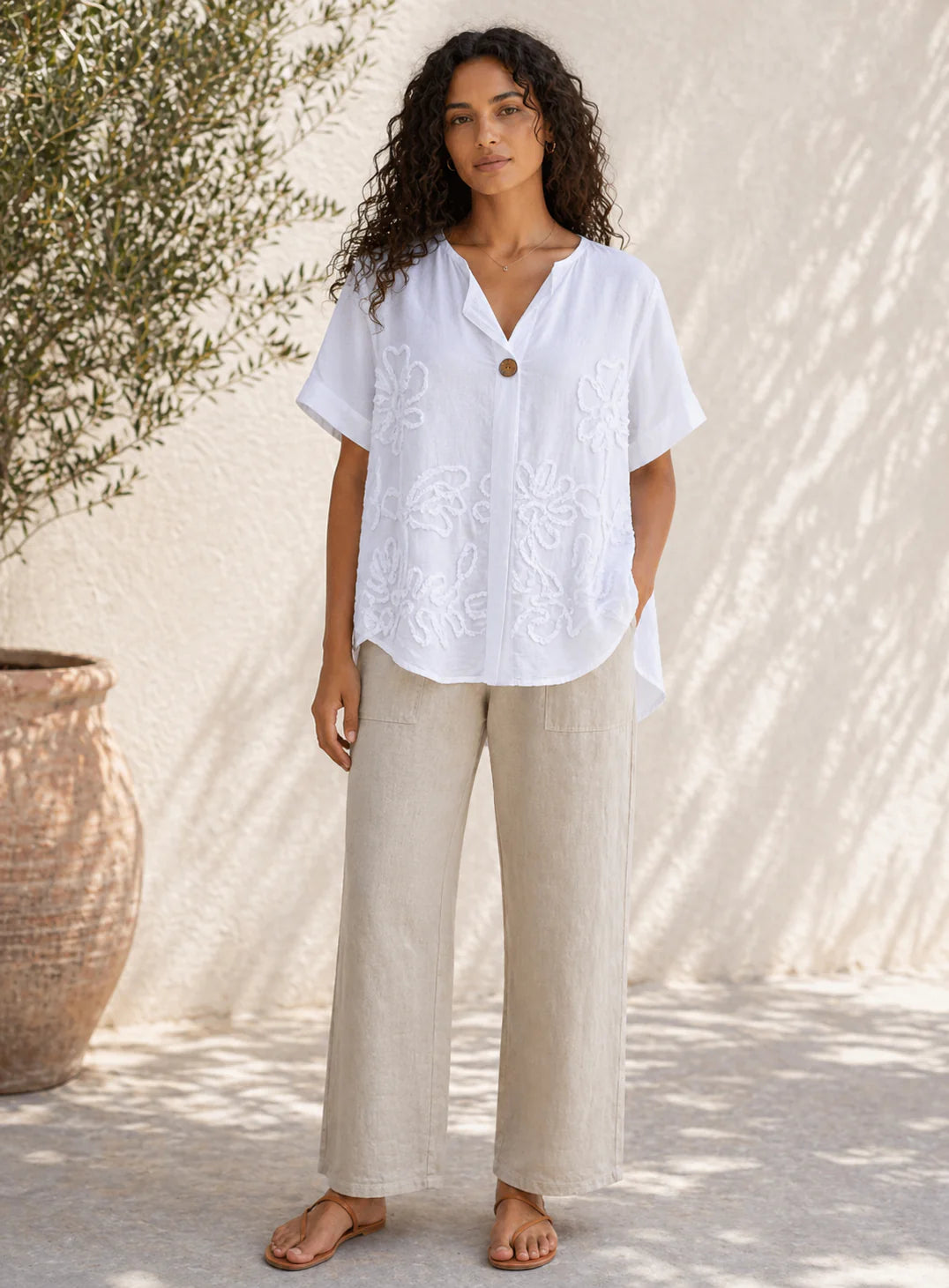 Embossed floral button top - White